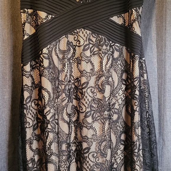 Candalite women's maxi dress black lace 2X NWOT - Picture 3 of 9